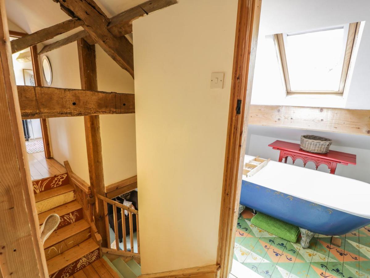 Beudy Dolpebyll Villa Llangadfan Exteriör bild
