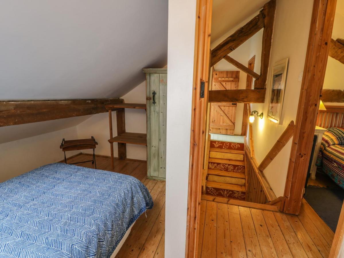 Beudy Dolpebyll Villa Llangadfan Exteriör bild