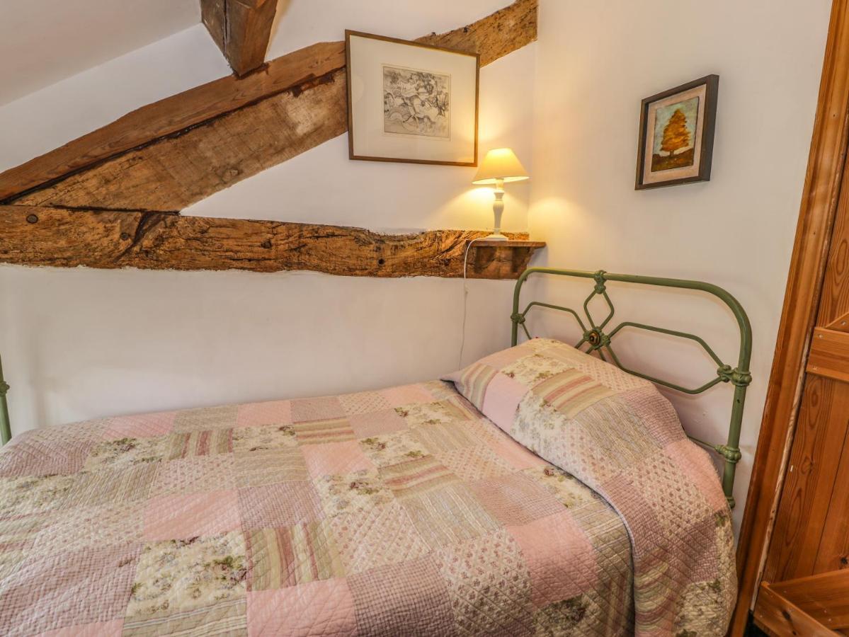 Beudy Dolpebyll Villa Llangadfan Exteriör bild